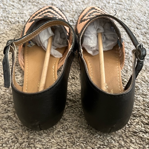 Boho Mexican Huarache Sandals - Picture 4 of 5